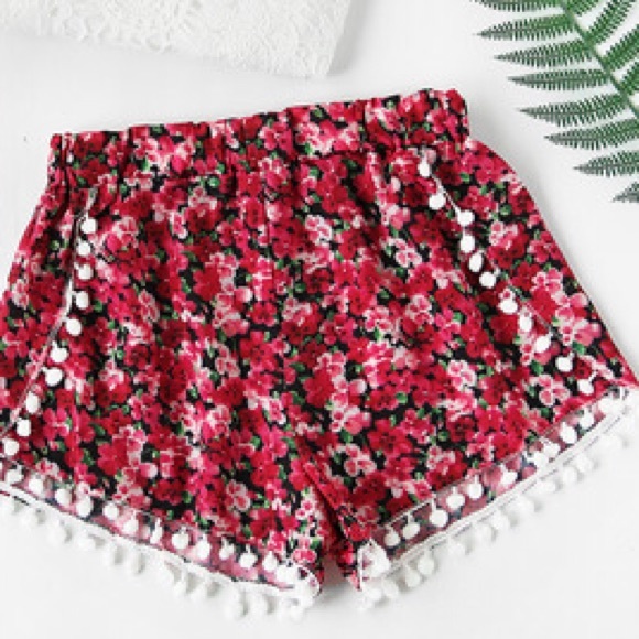 Pants - Floral Shorts